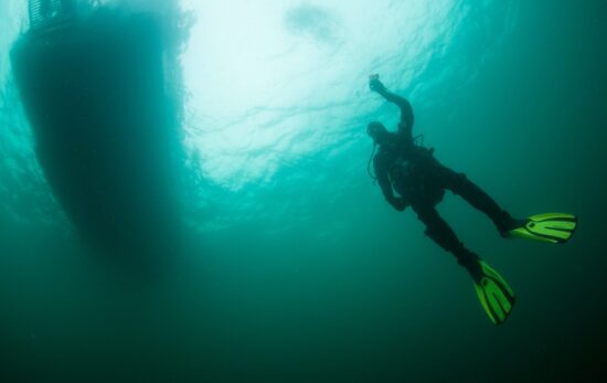 diving in cornwall