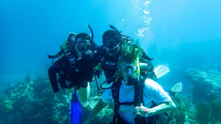 PADI Club divers underwater