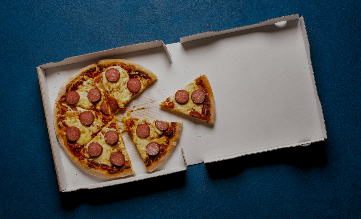 Underwater Pizza Delivery A Unique Scuba Diving Job