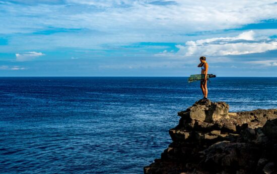 a freediver looks at the ocean while freediving in the usa