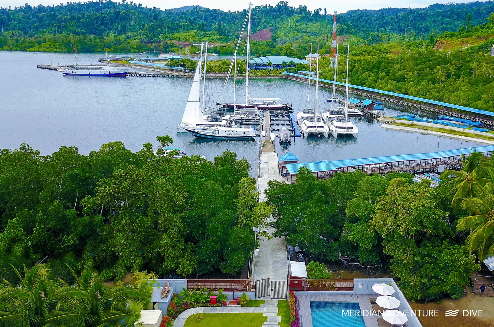 Meridian Adventure Dive Resort