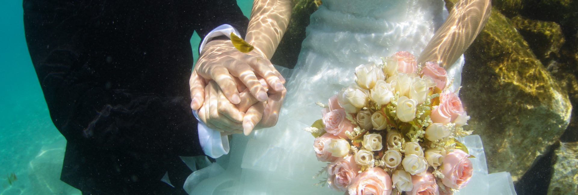 Planning an Underwater Wedding? Here’s What You Need to Know