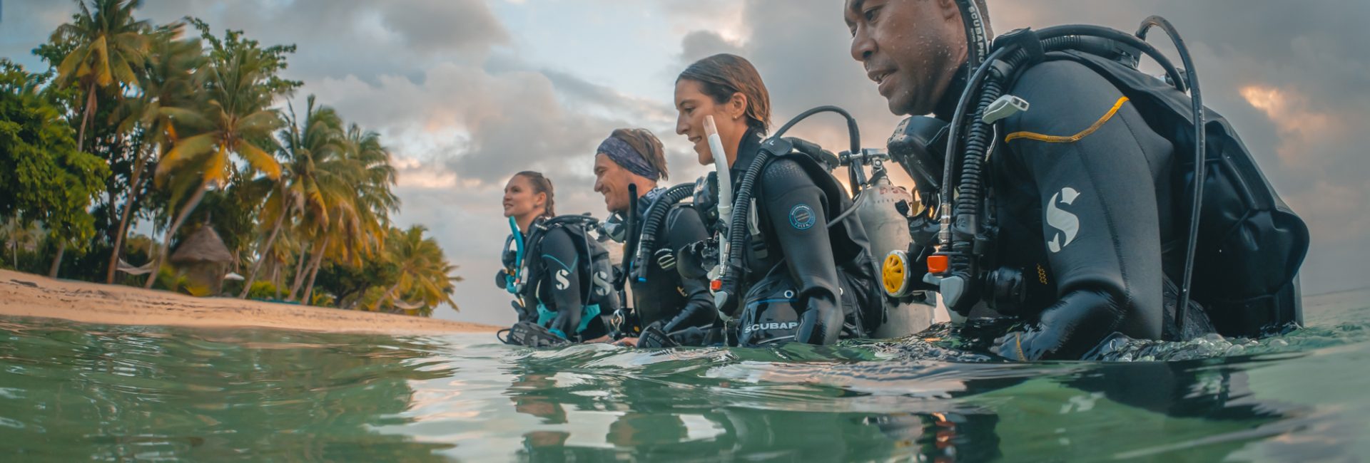 What It Takes To Become a Master Scuba Diver — According to Real Divers