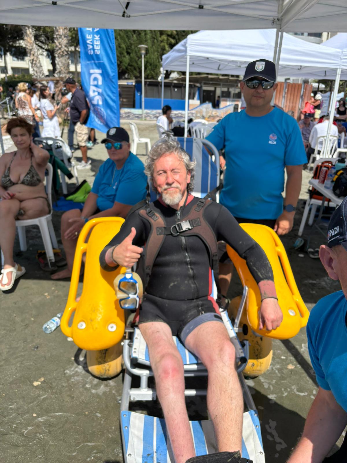 Sub in sedia a rotelle da spiaggia per Diving for Peace 2026 a Cipro