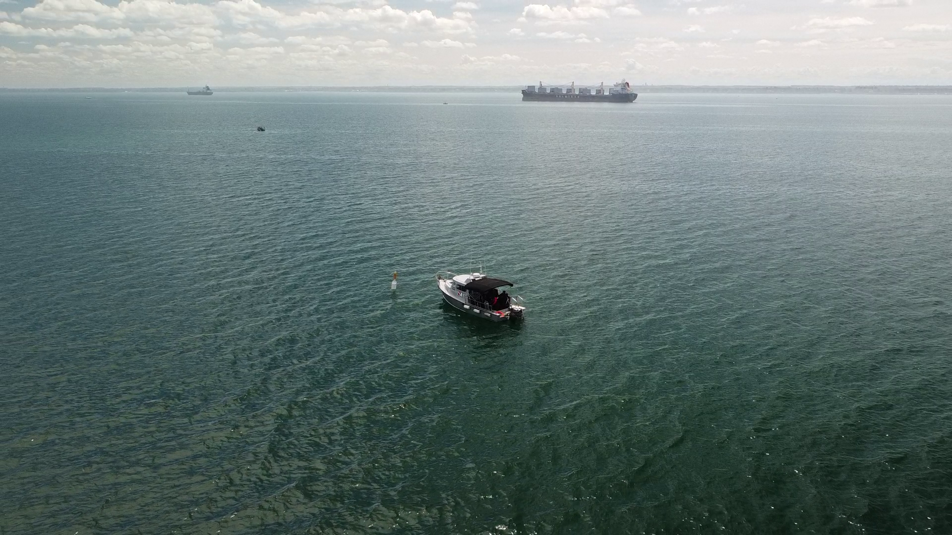 dive boat in lake ontario