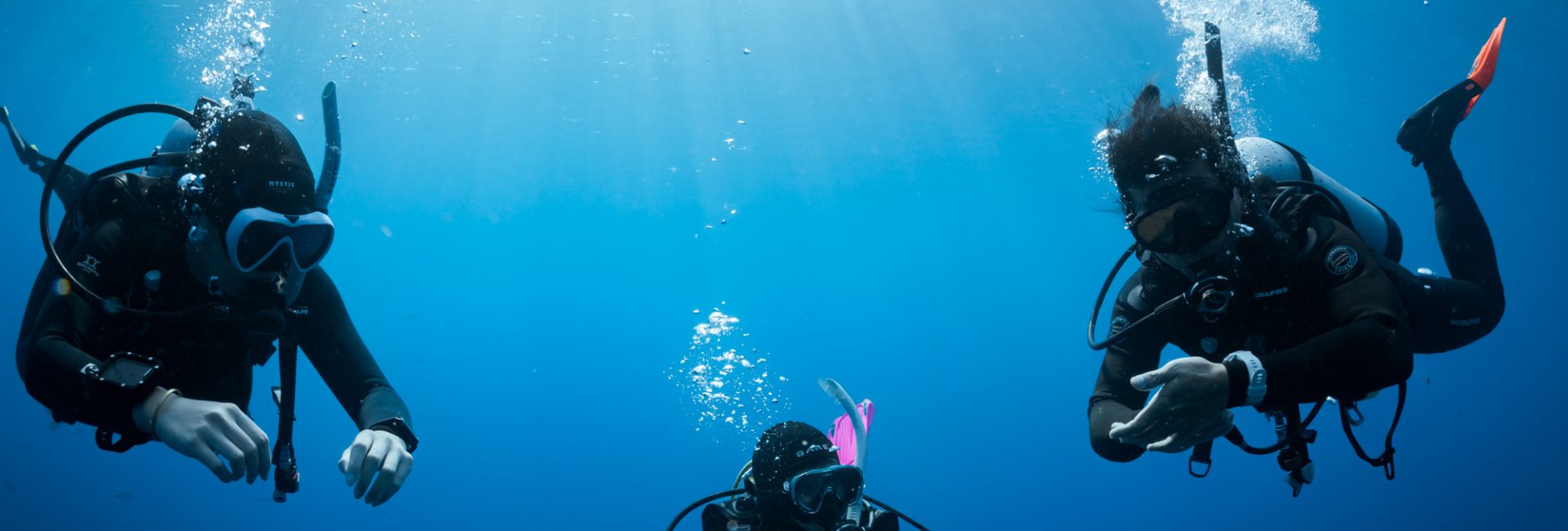 The Science Behind How Dive Computers Work